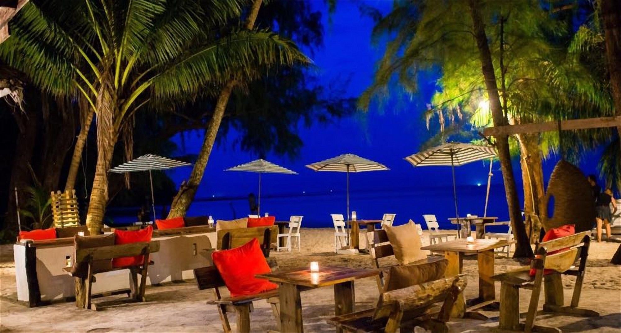 Koh Kood Club Hotel Ko Kut Buitenkant foto
