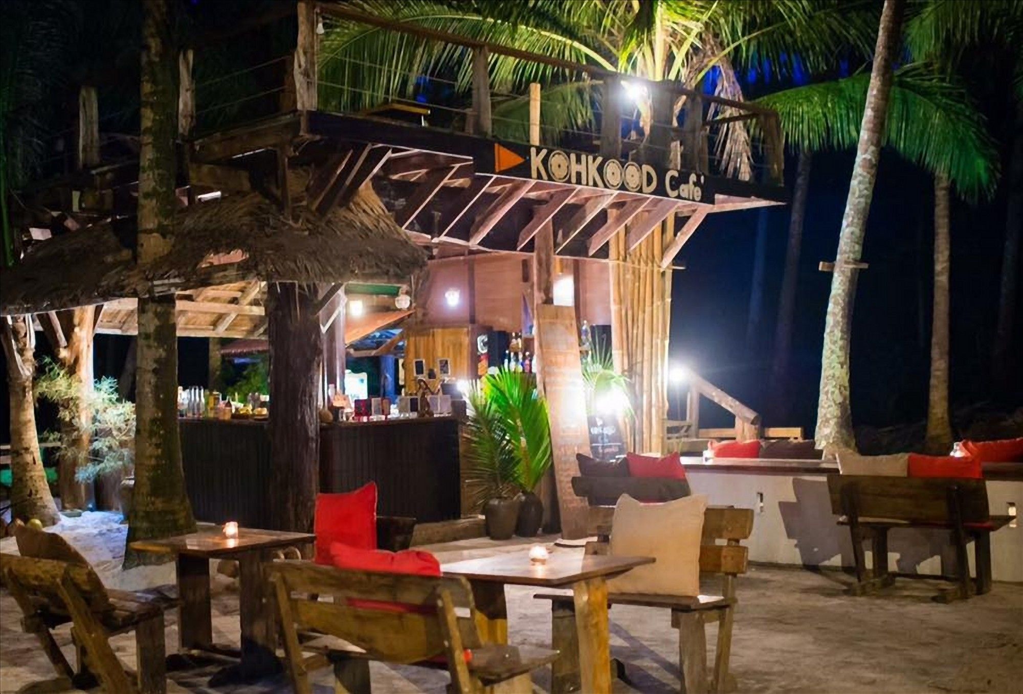 Koh Kood Club Hotel Ko Kut Buitenkant foto